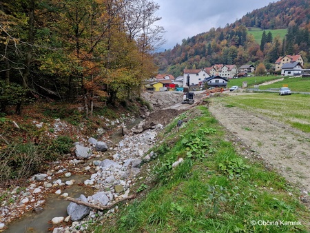 Potok v Črni (1)